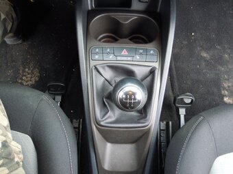 Seat Ibiza 1.2TDI 75koní r.v.12/2012 - 16