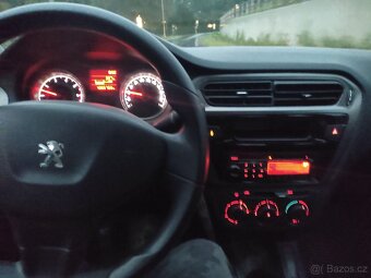 Peugeot 301benzin 1,2 rok 2014 najeto pouze 65000 původ ČR - 16