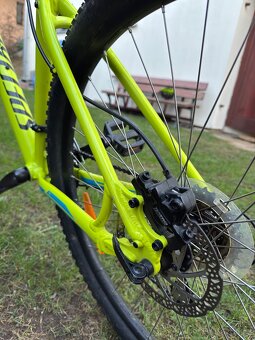 Horské kolo Specialized M/17.5 - 16
