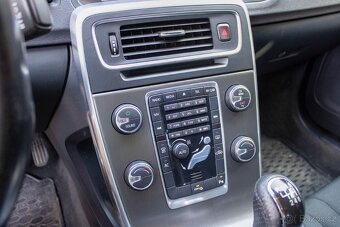 Volvo S60 1.6D /AJ NA SPLÁTKY/ - 16
