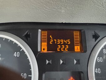 Opel Vivaro 2.0 2008 - 16