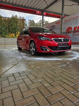 Peugeot 308 sw HDI Blue - 16