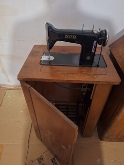 Šicí stroje - 16