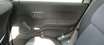 Daihatsu Terios - 16