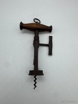 Sběratel nabízí staré vývrtky - 16