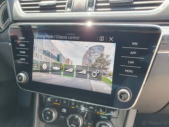 Škoda Superb 3 iV Style 1.4TSI 160kW DSG 69tkm Matrix Ambi - 16