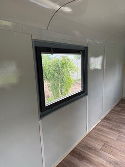 Maringotka tovární výroby po renovaci - 16