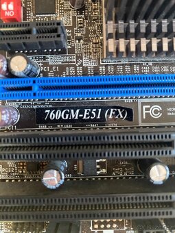 PC komponenty, notebook a jiné - 16