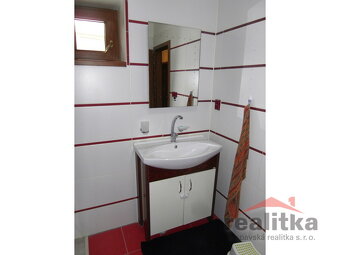 Pronájem bytu v rodinném domě 4+kk, se zahradou, Opava, Kyle - 16