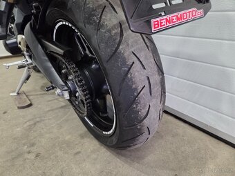 Triumph Street Triple 675 - 16
