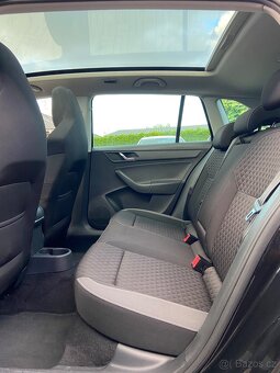 ŠKODA RAPID SPACEBACK / 1.2TSI / 81KW / PANO / XENON / NAVI - 16