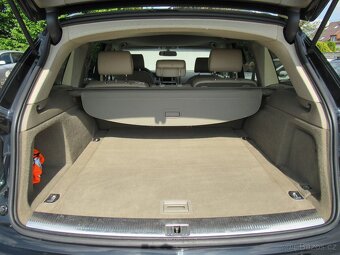 AUDI Q7 3.0TDi DSG - 16