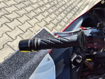 Yamaha YZF 1000 R Thunderace - 16