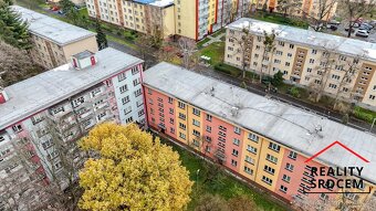 Pronájem bytu v os. vlast. o velikosti 1+kk/21 m2 + zasklená - 16