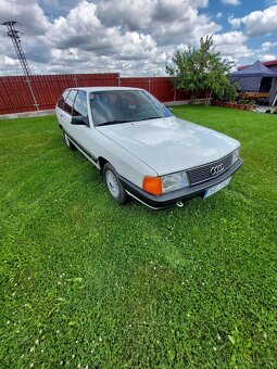 Audi 100 rok 1989  1.8 Automat - 16