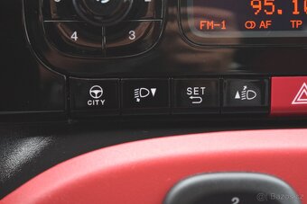 Fiat Panda 1.2 i 51KW NÍZKÉ KM NOVÉ PNEU PO ROZVODECH - 16