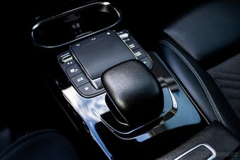 Mercedes-Benz A trieda 180 d /T - 16