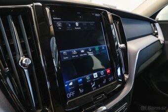 Volvo XC60 2020  B4 AWD 145kW Momentum Pro - 16