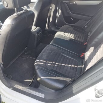 VW Passat B7 Variant 2.0tdi 125kw DSG - 16