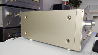 MARANTZ PM-7000 Stereo Integrated Amplifier / EISA - 16