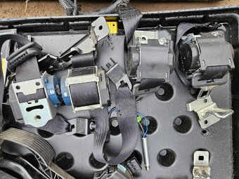 Náhradní díly alfa 159 2.4 Q4 154kw 2008 - 16