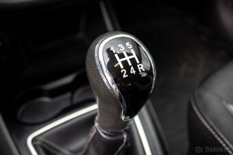 Lada Vesta 1.6 benzín + LPG, 78kW, M5 - 16