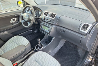 Škoda Fabia Combi II 1.4 16V 63 kW, rok 2009 - 16