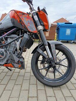 KTM duke 125 2012 - 16