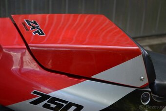 Kawasaki ZXR-750H2 - 16