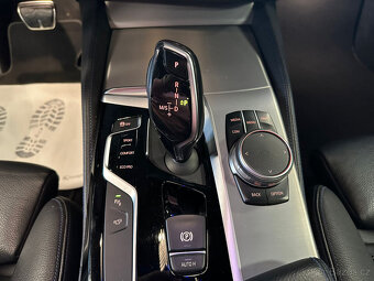 BMW Rad 5 540i xDrive - 16