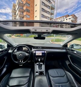 VW ARTEON 2018 DSG 176 kW AMBIENT PANO - 16