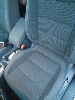 VW TOURAN DSG R.V. 2014 1.6 77KW - 16