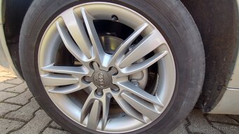 Audi A4 B7 1,9TDI klimatronic, nové rozvody a olej - 16