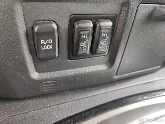 Mitsubishi Pajero 3.2 DI-D 2016 – zajímavá výbava - 16