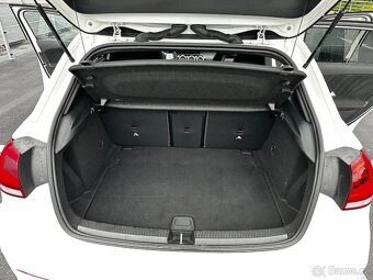 Mercedes Benz A180 AMG line - 16