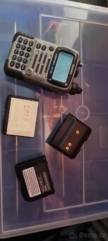 Yaesu VX-7R vč příslušenství. - 16