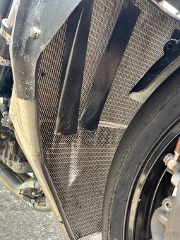 Kawasaki ZX6R závodní speciál okruhovka - 16