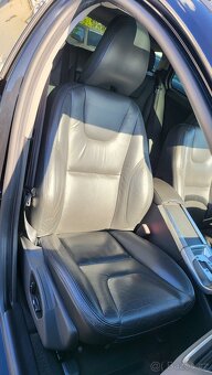 VOLVO V60 2012 T6 224 kW AWD 4x4 R-DESIGN,NAVI,PARK.KAMERA - 16