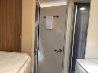 Contura 766 EF Mercedes - 16