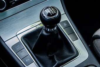 Volkswagen Passat CC 2.0-TDI - 16