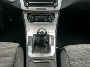 VW PASSAT CC 1,8 TSI - HEZKÝ STAV - MÁLO KM - 16