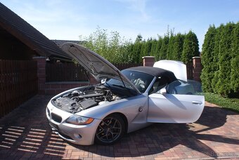 BMW Z4 3.0i (170kw) automa, dovoz DE, xenony, TOP STAV - 16