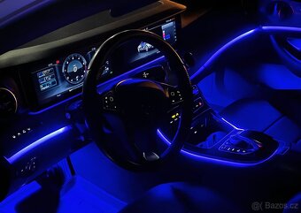 Prodám Mercedes-Benz E350D,190kw,620Nm,2017,Téměř max.Výbava - 16