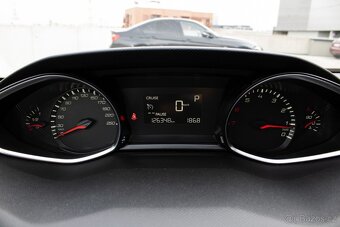 Peugeot 308 1.2 PureTech 130 AT6 - 16