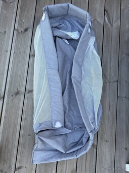 Shnuggle postýlka 2v1 - 16