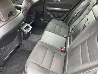 Volvo V60 D3 2019 - 16