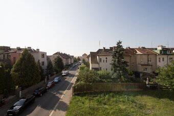 Slunný byt 1+KK / 2+kk 51 m² U Lomů, Plzeň - 16