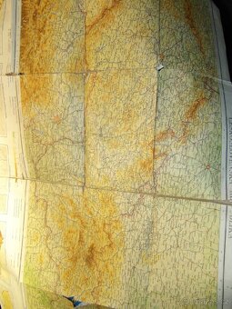 560 kusů map - 16