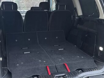 Ford Galaxy 2.2 TDCi 129kW Titanium 7 míst Navi Tažné Hagusy - 16