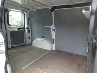 Ford Transit Custom L1H1 100 PS - 6 RYCHLOSTÍ - 16